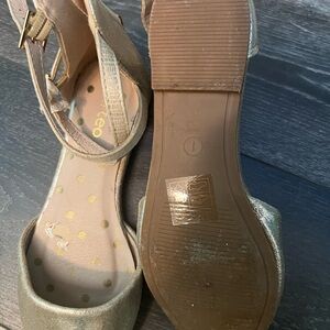 Lee Gold Women's Sandals